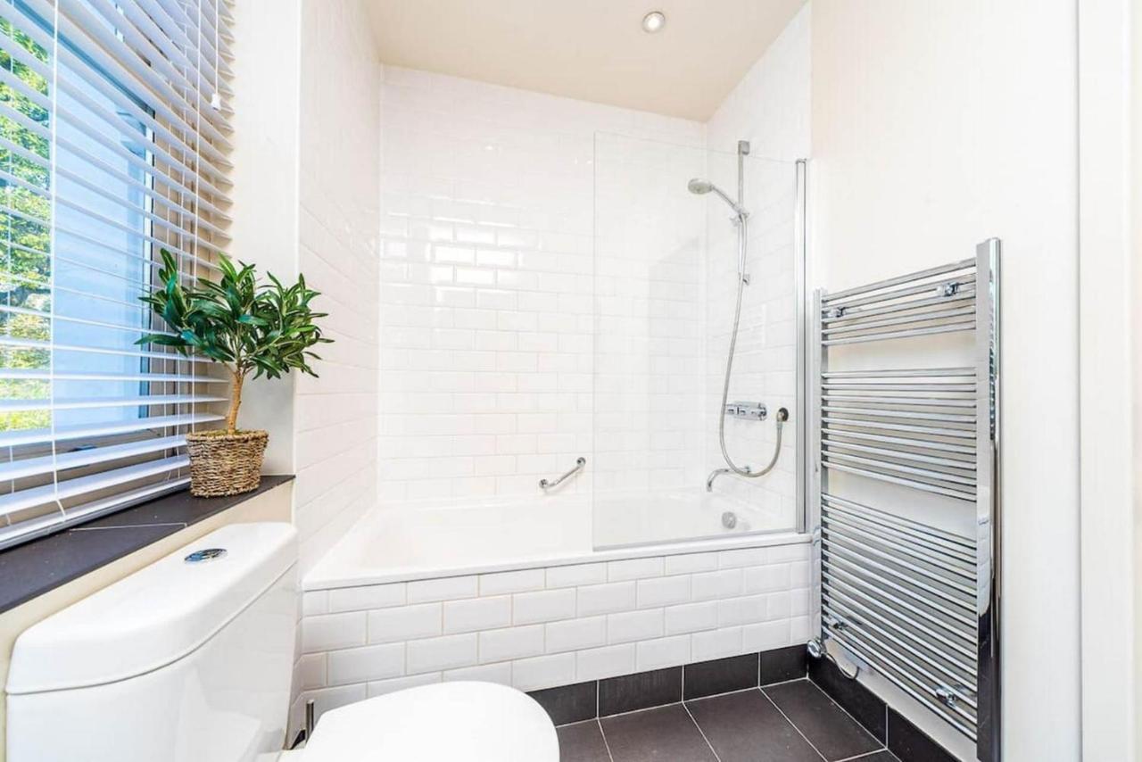 Fabulous Notting Hill Spacious Studio Apartment London Eksteriør billede